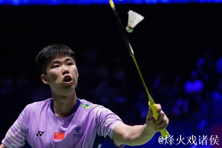 翁泓阳轻松取胜 晋级羽毛球世锦赛男单次轮 翁泓阳轻松取胜 晋级羽毛球世锦赛男单次轮