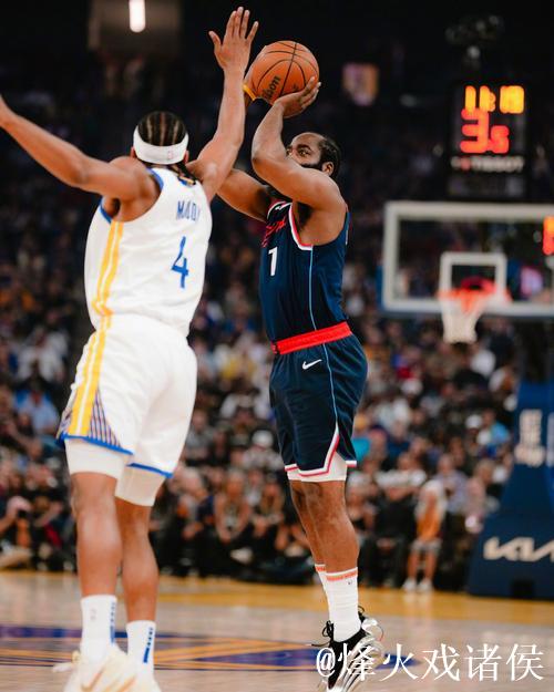 哈登达成里程碑快船不敌独行侠 缺核心雄鹿大胜奇才 哈登达成里程碑快船不敌独行侠 缺核心雄鹿大胜奇才